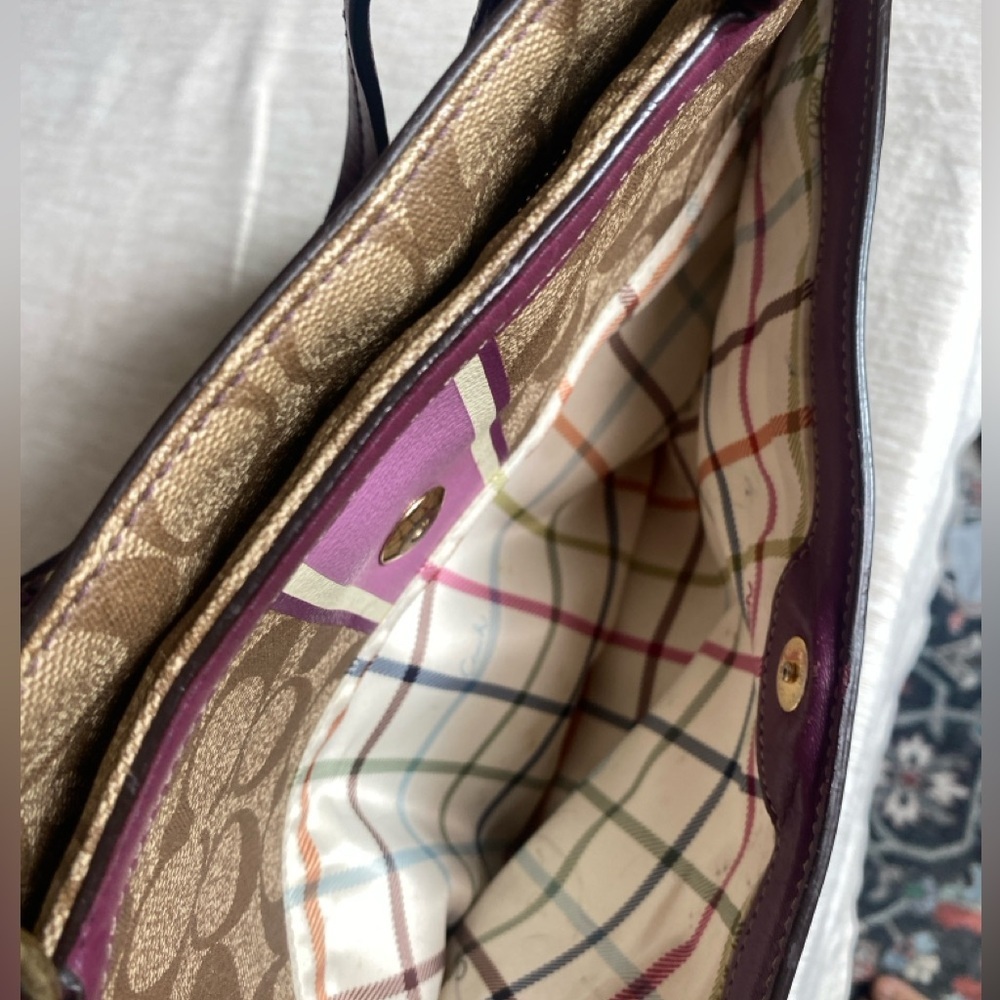 Coach 12358 Signature Coated Heritage Stripe Tote - Berry - Picture 10 of 16